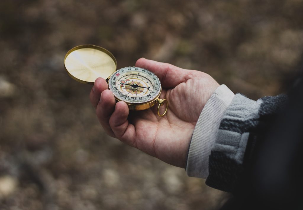 4 jeux à faire quand on est seul 4 jeux à faire quand on est seul